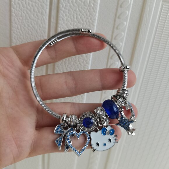 Silver & Blue Hello Kitty Charm Pendant Tone Bangle Bracelet - Picture 1 of 4